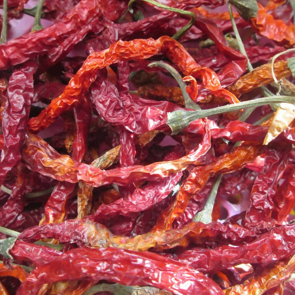 dried-cayenne-chili-peppers